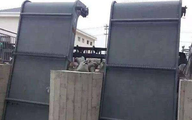 格栅清污机