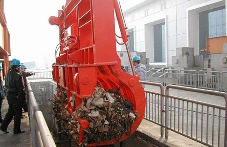 门式抓斗清污机 图一